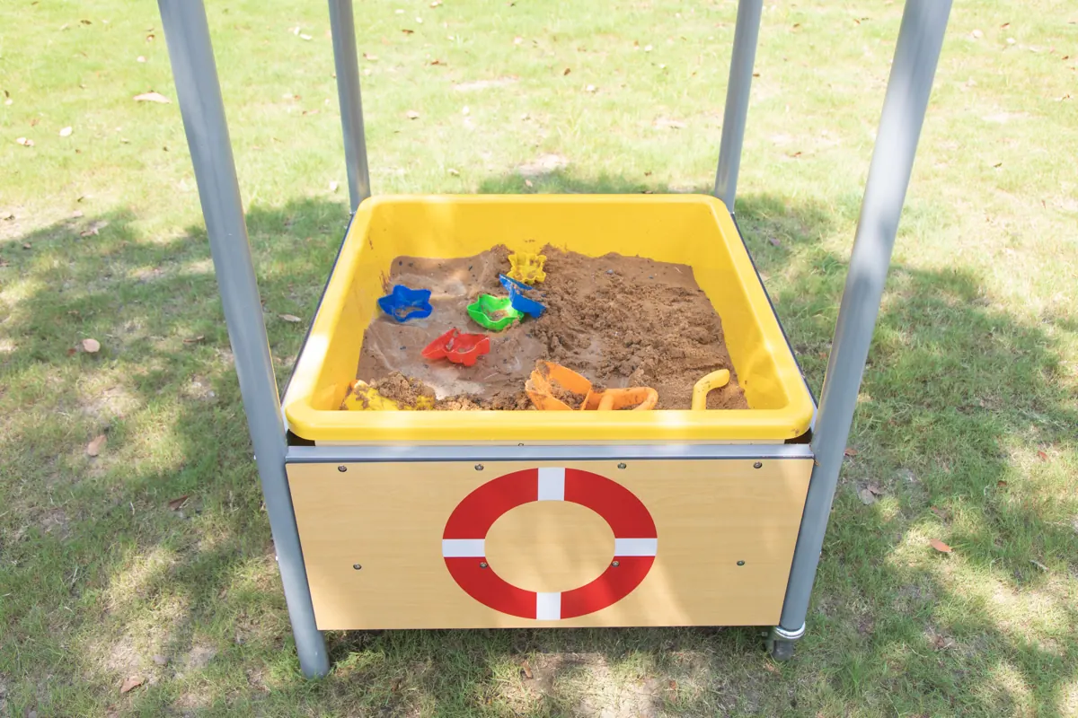 Mesa móvil para juegos con barro con tejado inclinado – GP3-SW406-V01-A_05