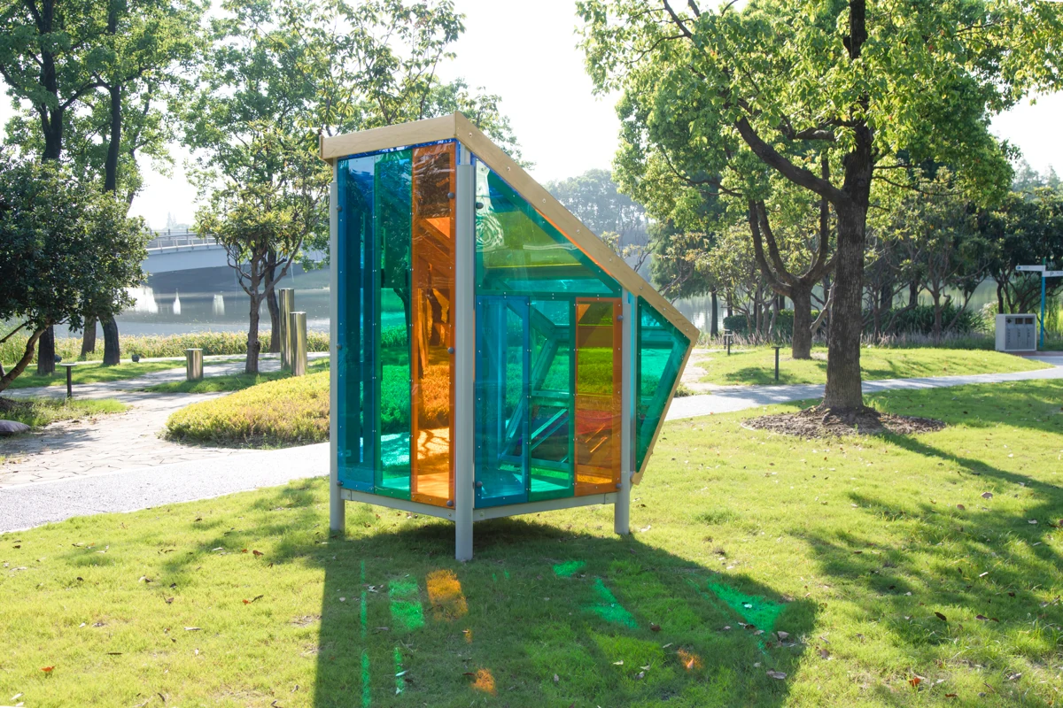Casa multicolor para exteriores – 76K-0003-V01-SM_16