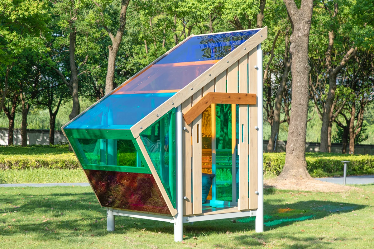 Casa multicolor para exteriores – 76K-0003-V01-SM_17