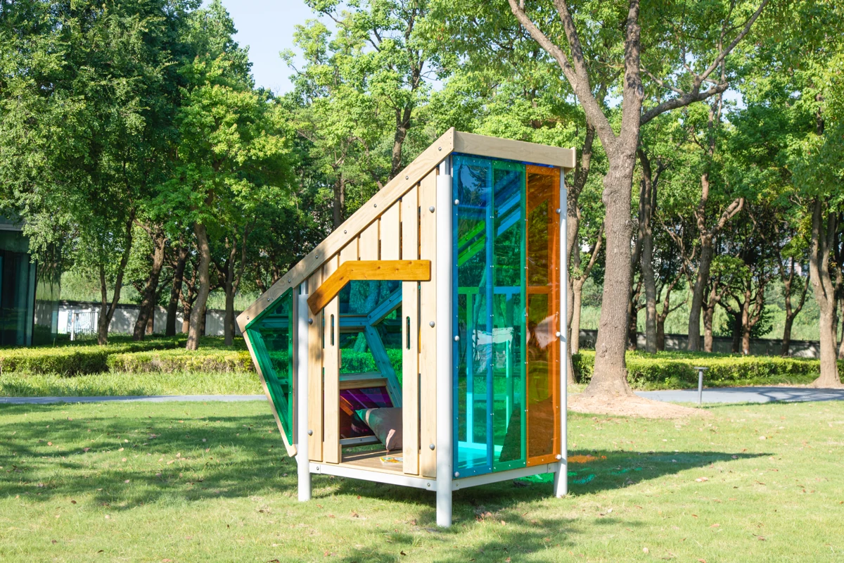 Casa multicolor para exteriores – 76K-0003-V01-SM_18